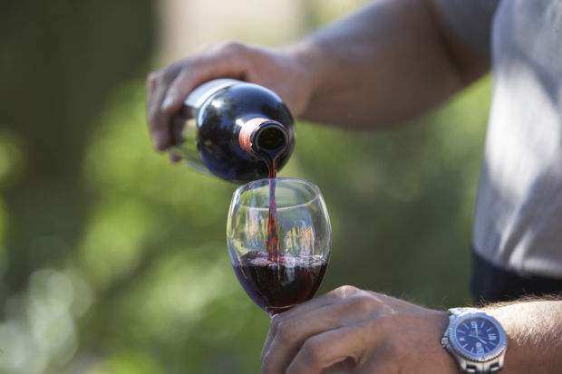 0927-div-wine3